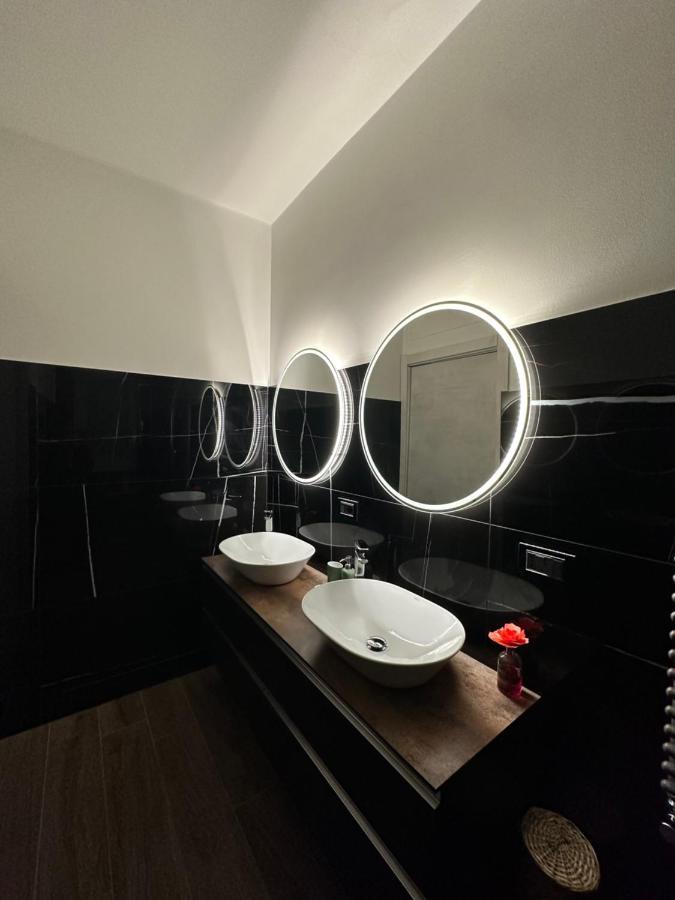 Green Apartment Pioltello ภายนอก รูปภาพ