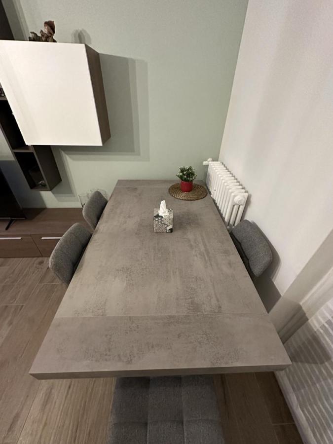 Green Apartment Pioltello ภายนอก รูปภาพ